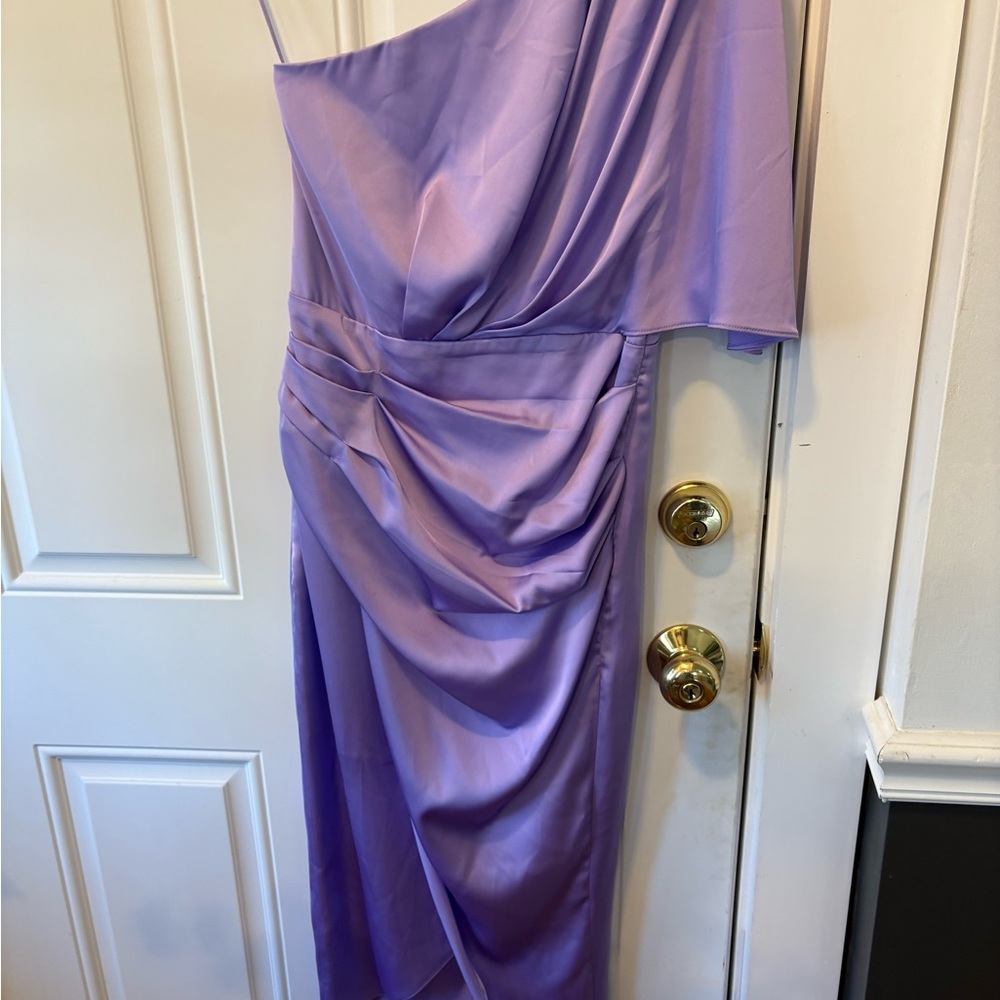 Elegant Lavender One-Shoulder Dress